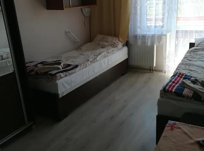 Osrodek Rehabilitacyjno-wczasowy Ewa База отдыха 2*