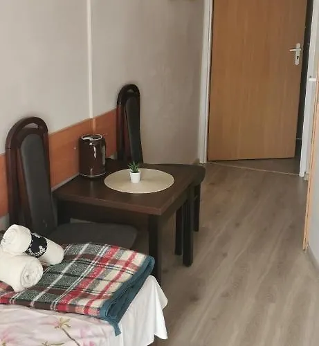 Osrodek Rehabilitacyjno-wczasowy Ewa База отдыха 2*